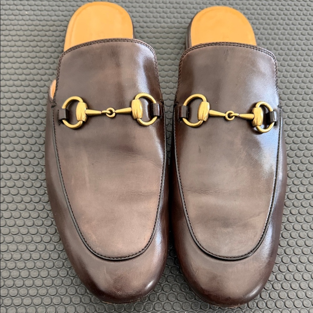 Gucci Men's Dark Brown Leather Miles with Gold Horsebit Great Condition - Picture 7 of 11